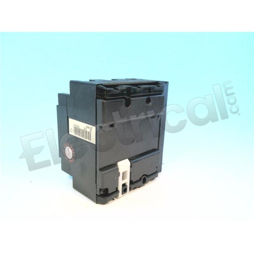 EA33