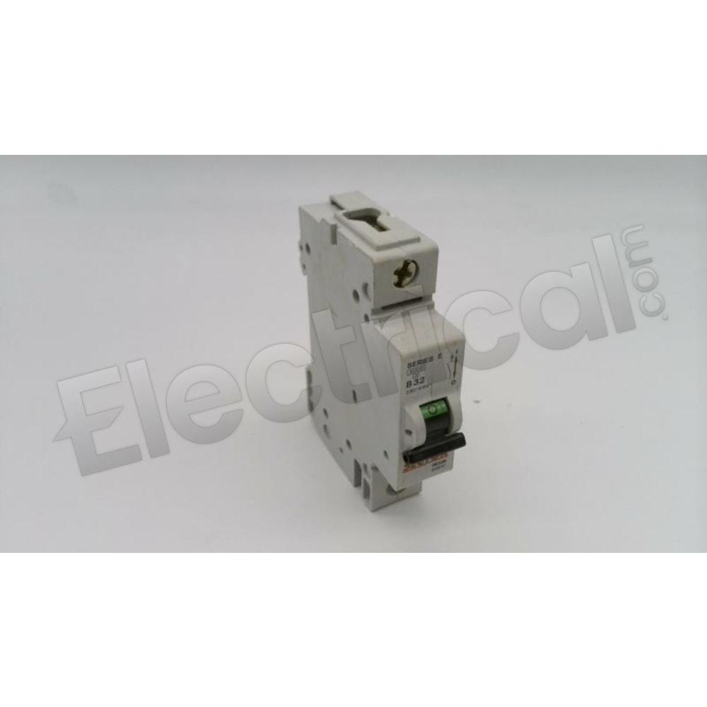 SE32B-648117